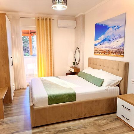 Elite Apartments Драч Екстериор снимка