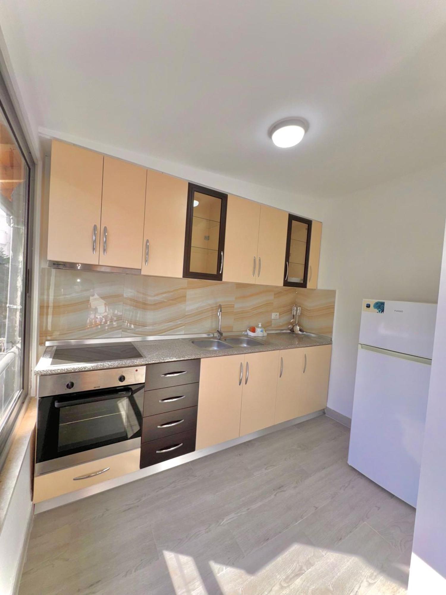 Elite Apartments Драч Екстериор снимка